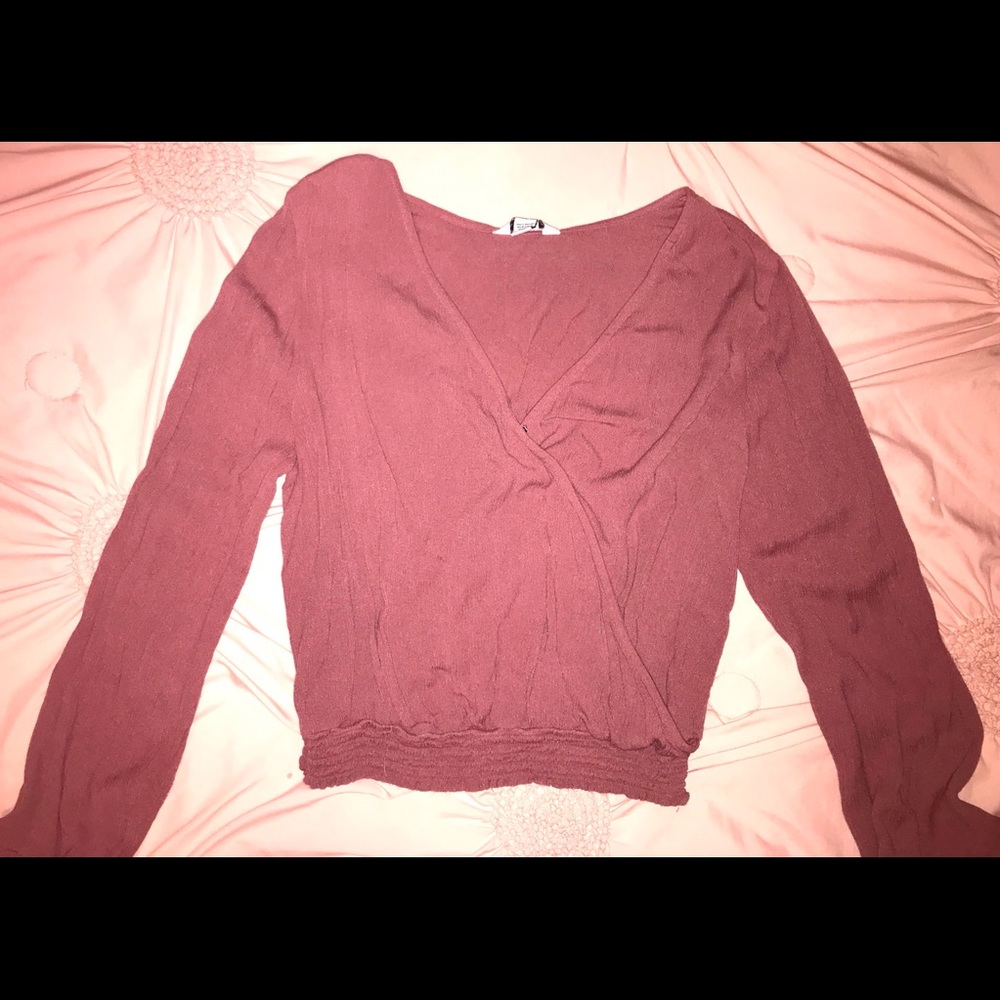 Ladies Mauve Top.